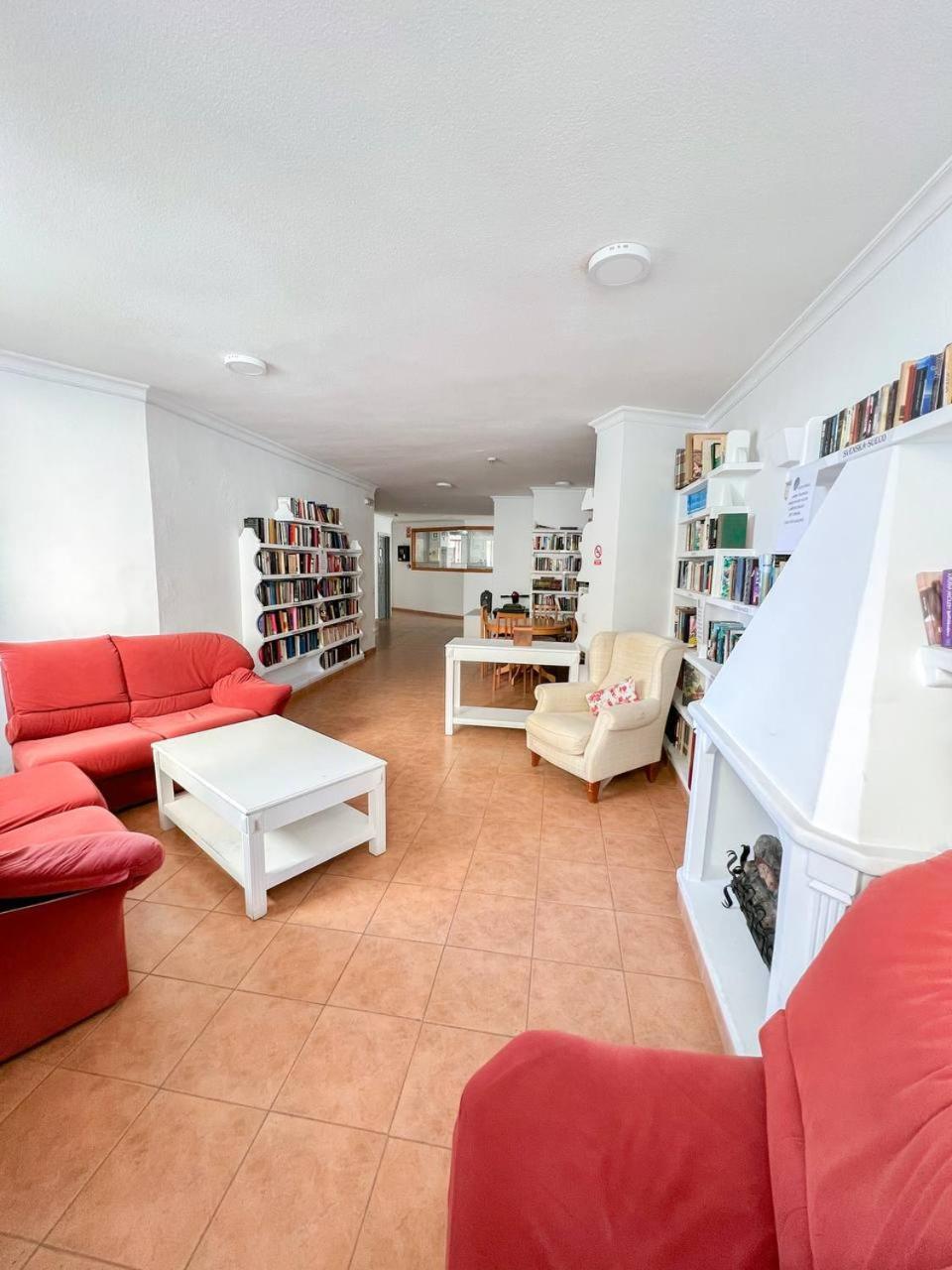 טורמולינוס Palm Beach Aparment Sea Views מראה חיצוני תמונה