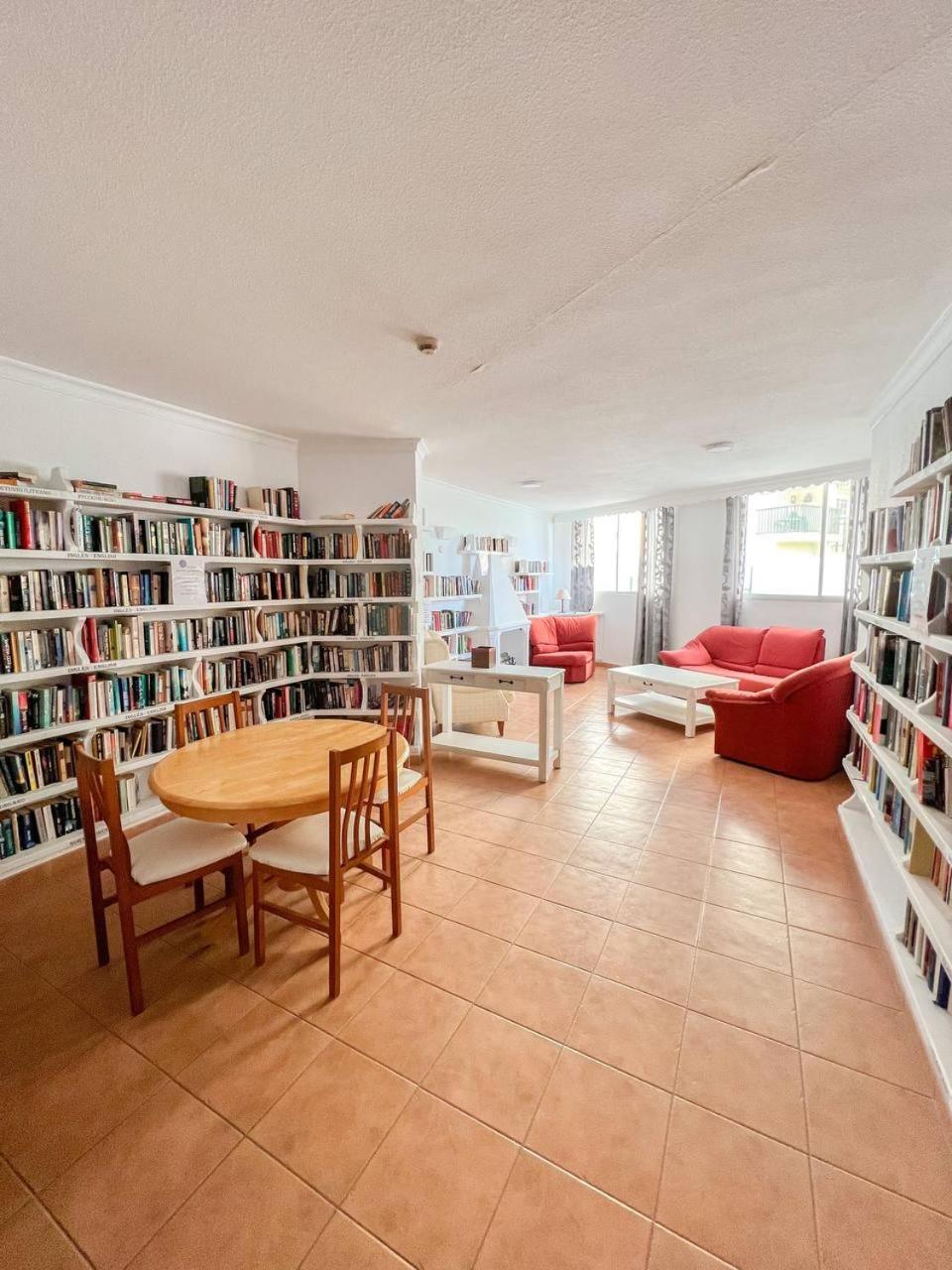 טורמולינוס Palm Beach Aparment Sea Views מראה חיצוני תמונה
