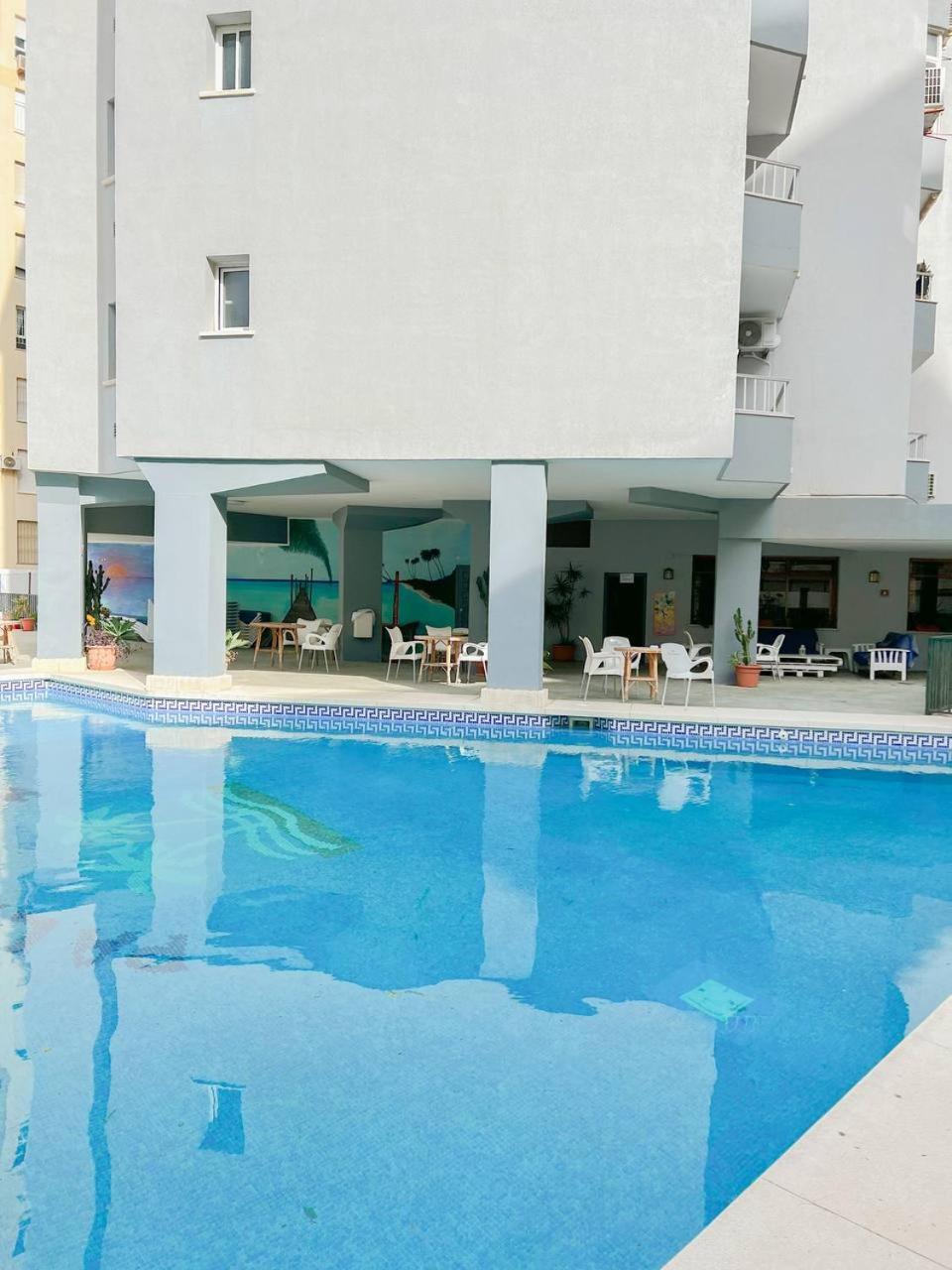 טורמולינוס Palm Beach Aparment Sea Views מראה חיצוני תמונה