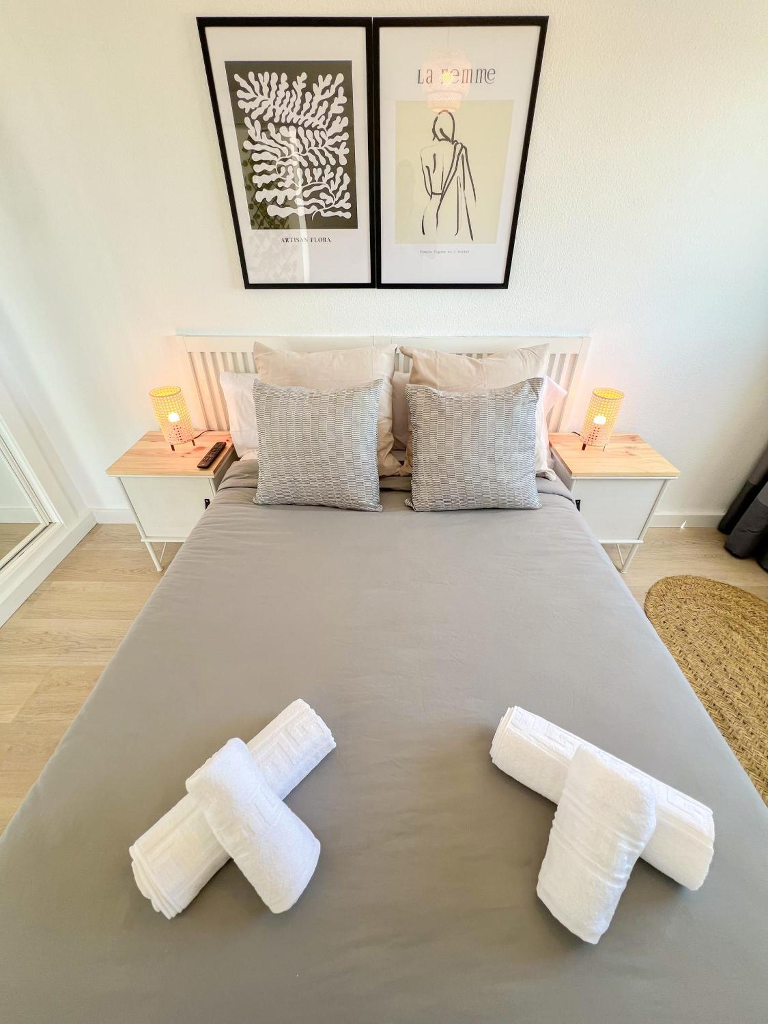 טורמולינוס Palm Beach Aparment Sea Views מראה חיצוני תמונה