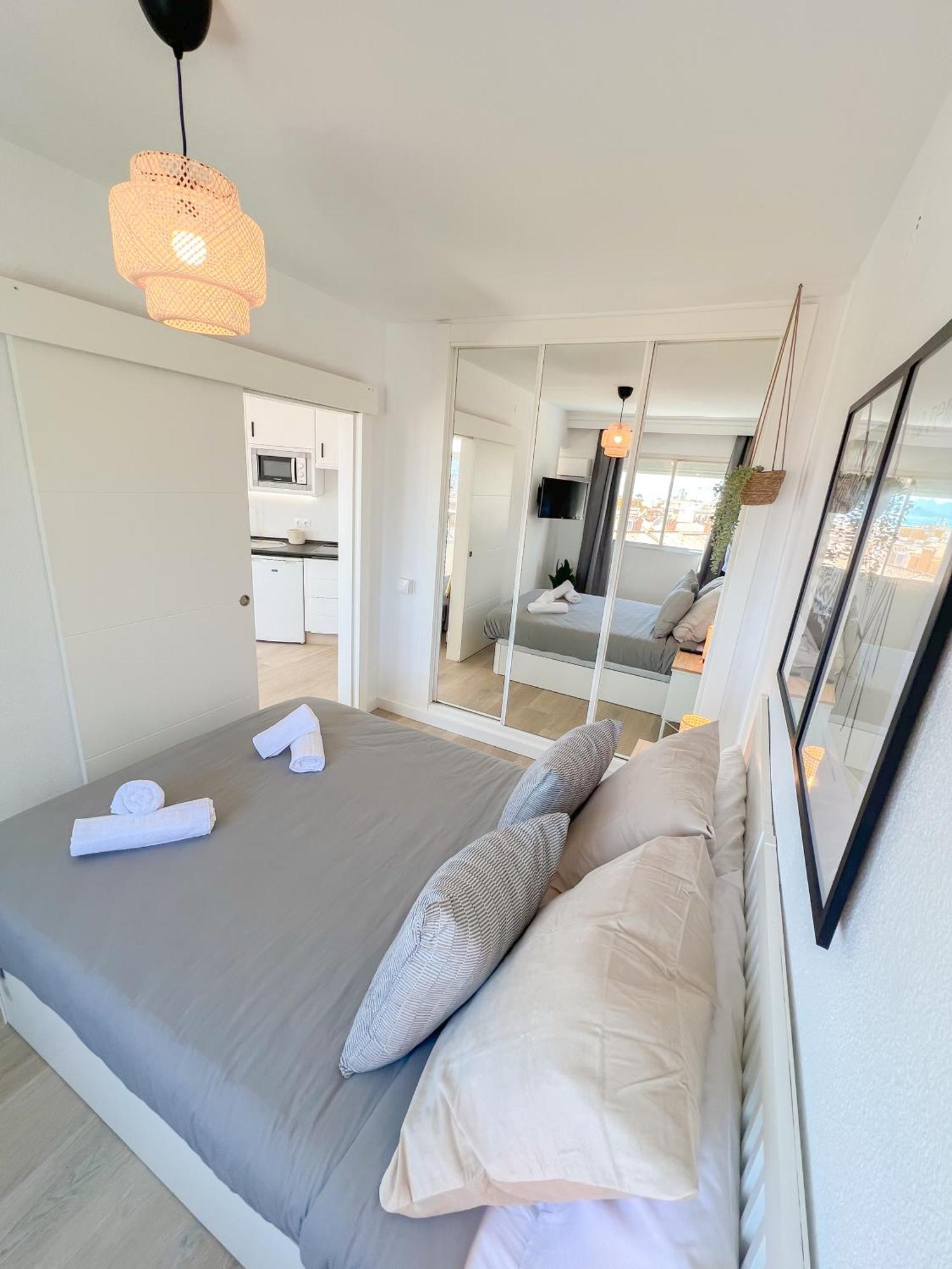 טורמולינוס Palm Beach Aparment Sea Views מראה חיצוני תמונה
